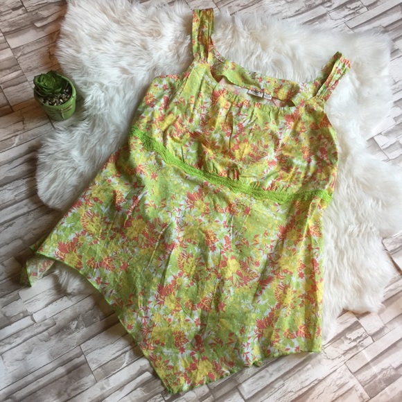 Cato Tops - Cato floral tank top size 18/20W